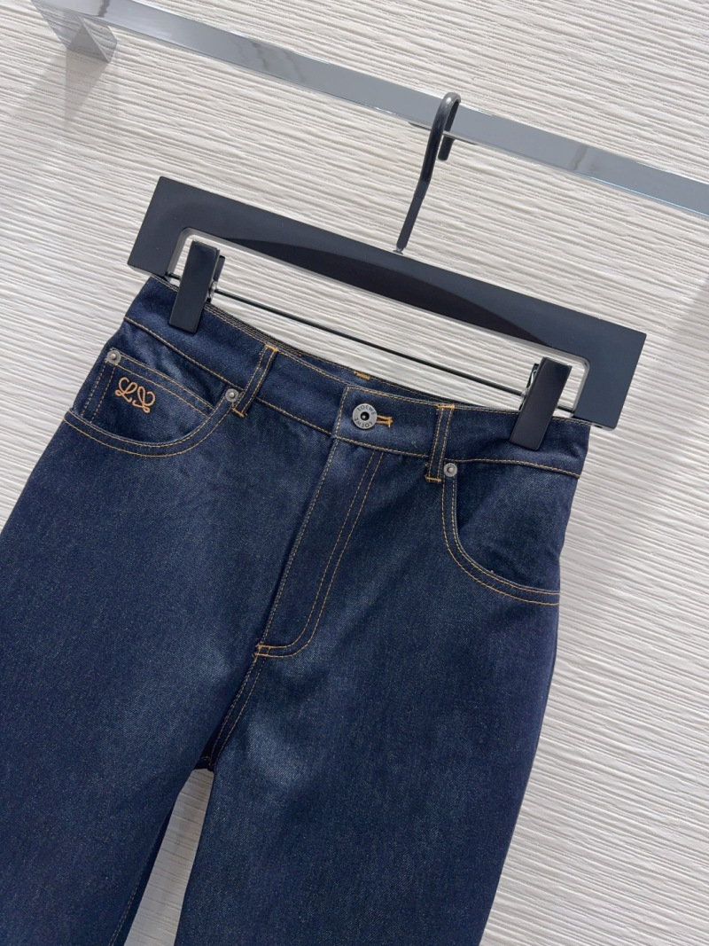 Джинсы Loewe