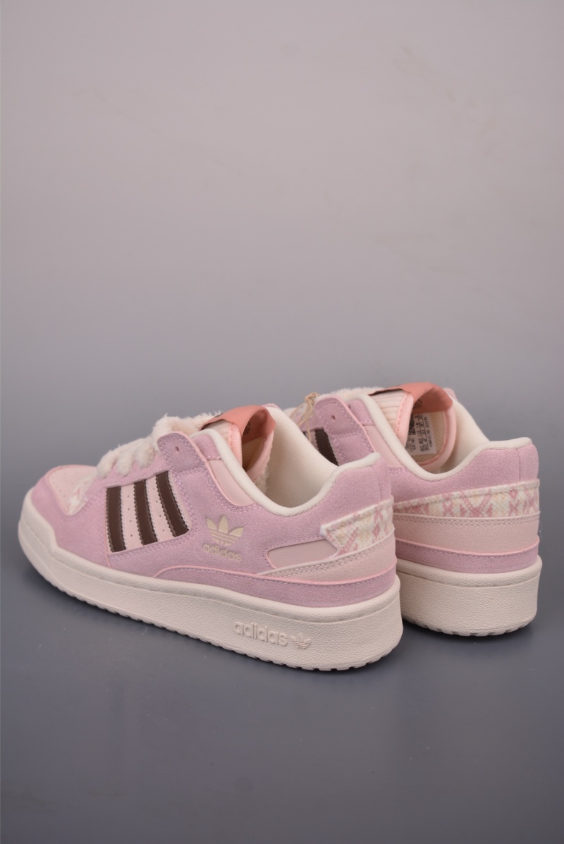 Кроссовки Adidas