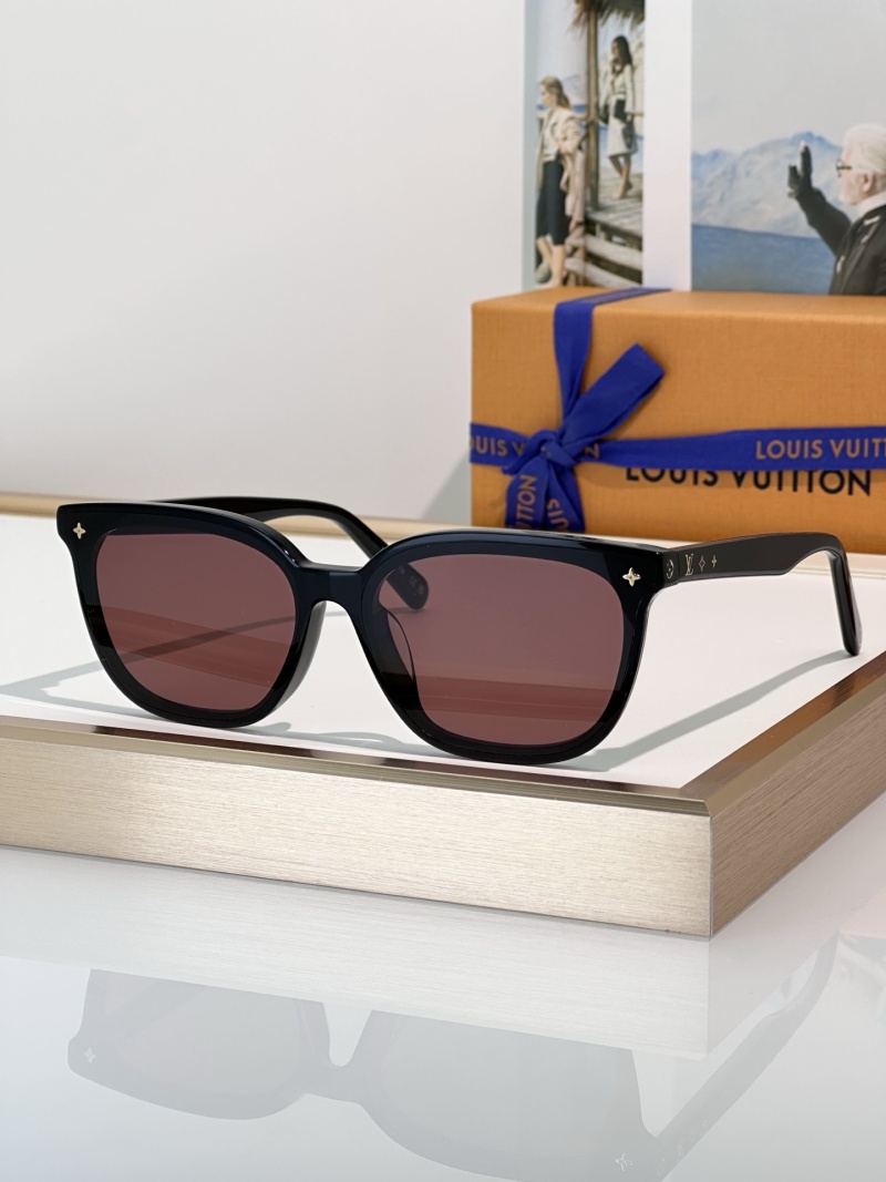 Солнцезащитные очки Louis Vuitton