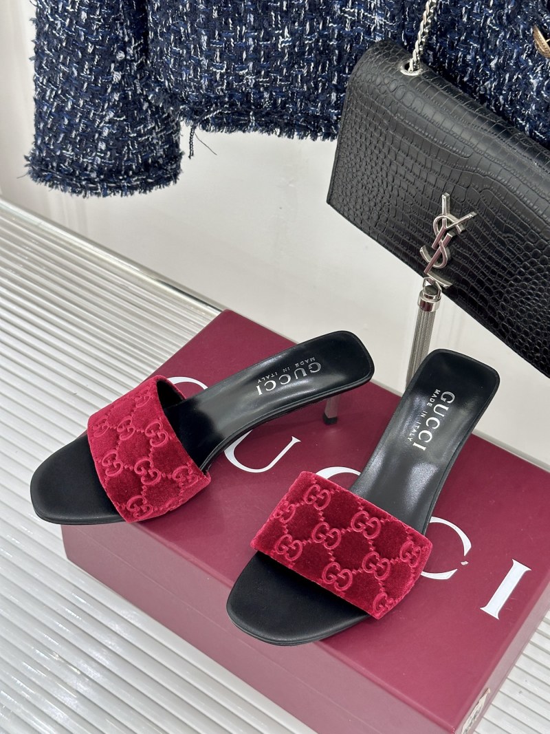 Женские босоножки Gucci GG Monogram