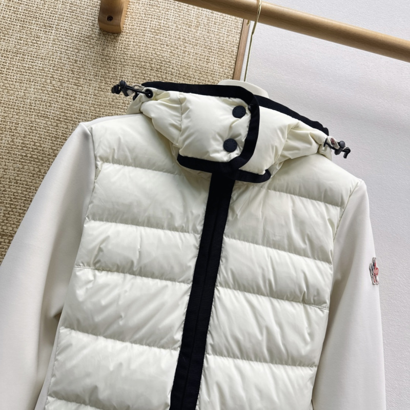 Пуховик Moncler