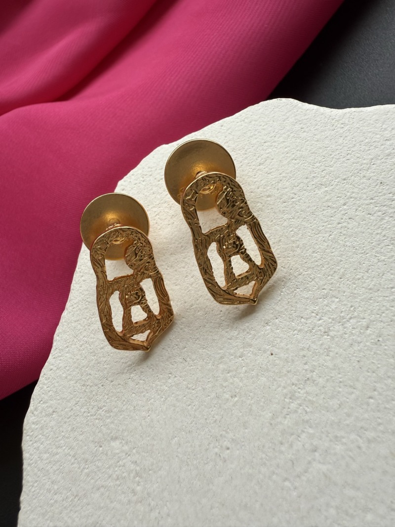 Серьги с геометрическим узором Schiaparelli