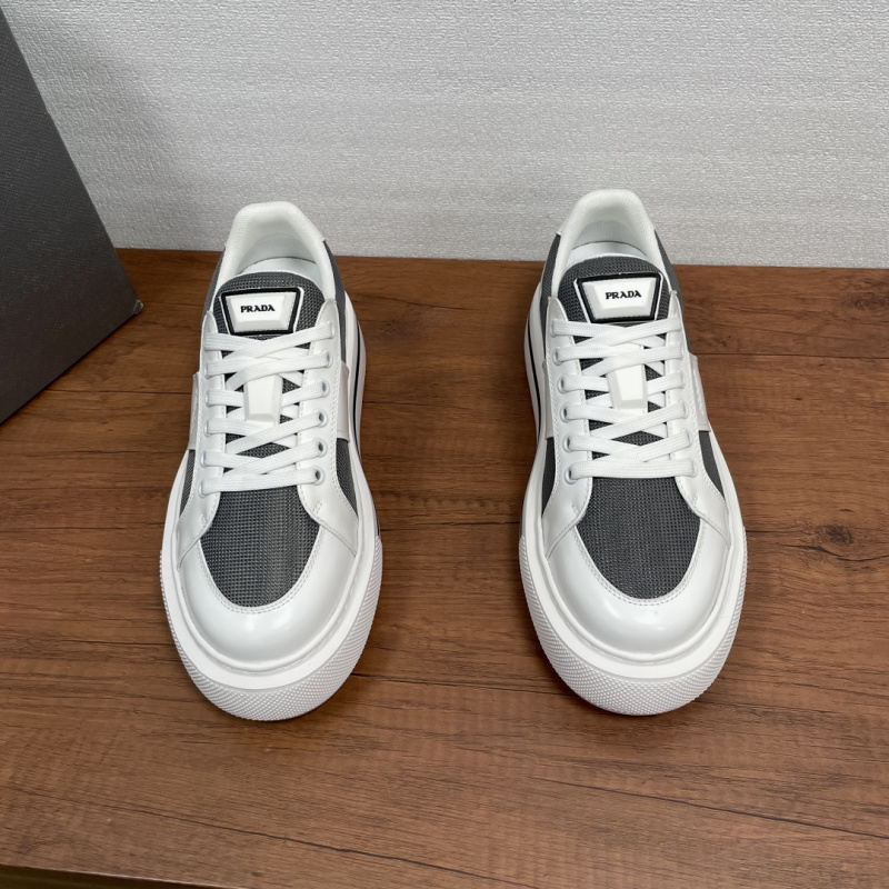 Мужские кроссовки Prada