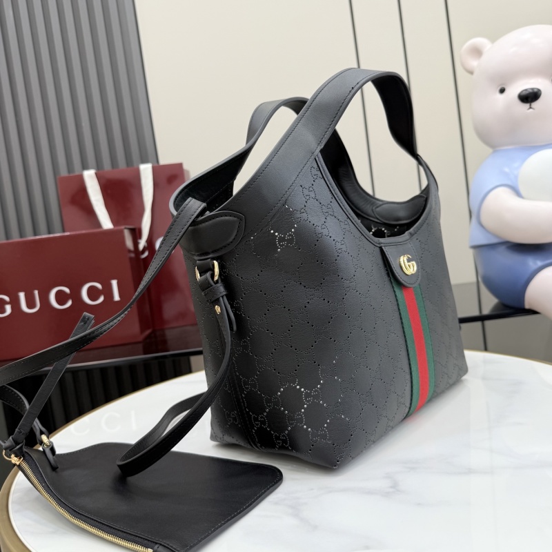 Сумка Gucci с вырубным узором
