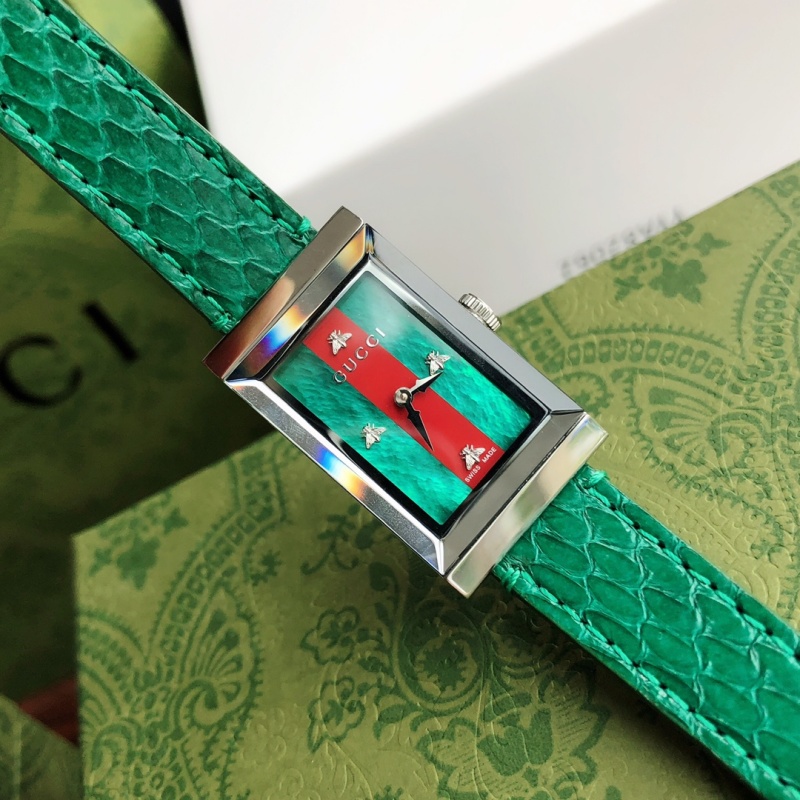 Часы Gucci