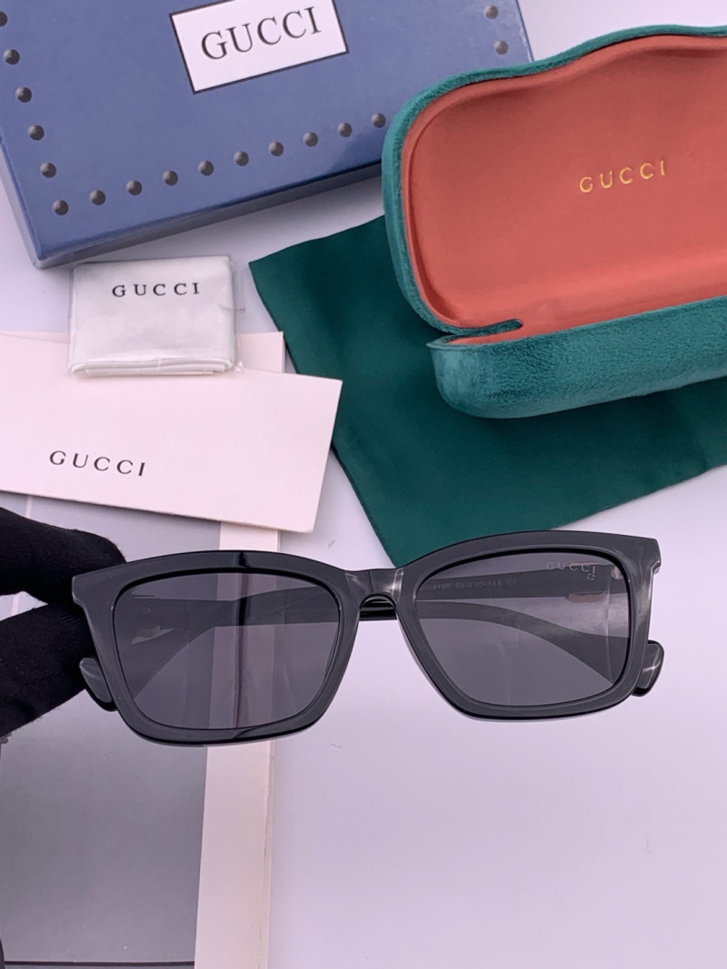Очки Gucci
