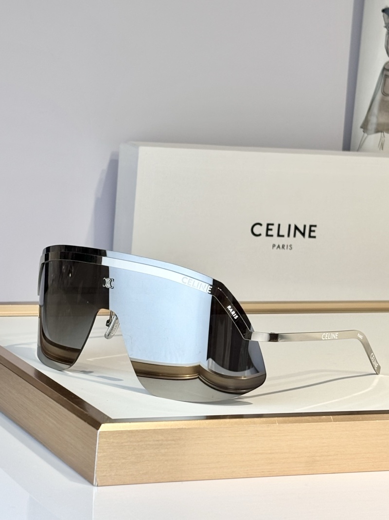 Солнцезащитные очки Celine Oversized модель CL40350U
