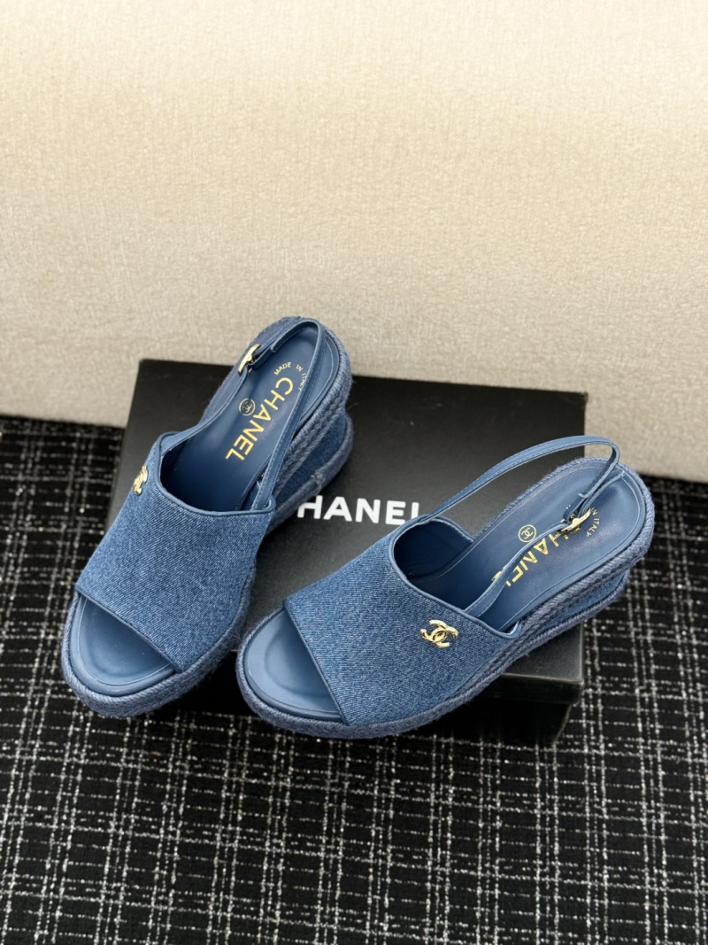 Босоножки женские на платформе синие Chanel