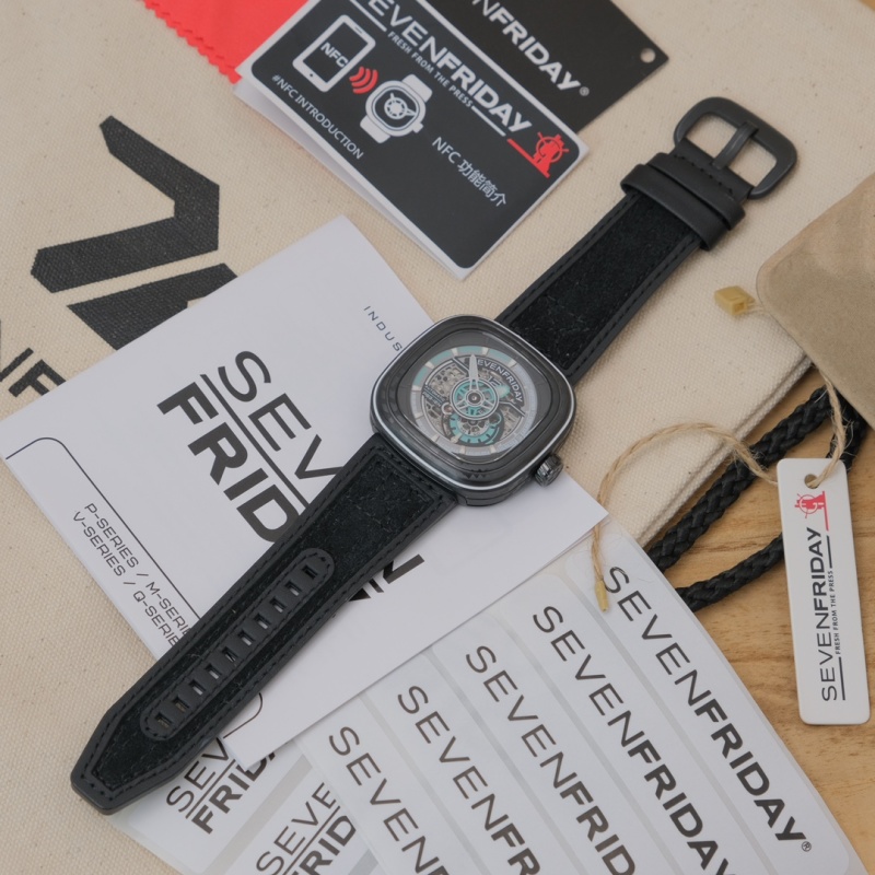 Часы SevenFriday
