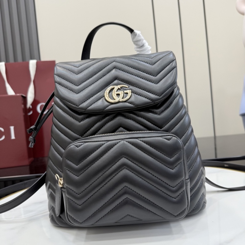 Рюкзак Gucci черный с золотой фурнитурой