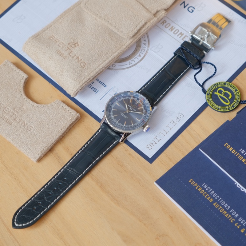 Часы Breitling