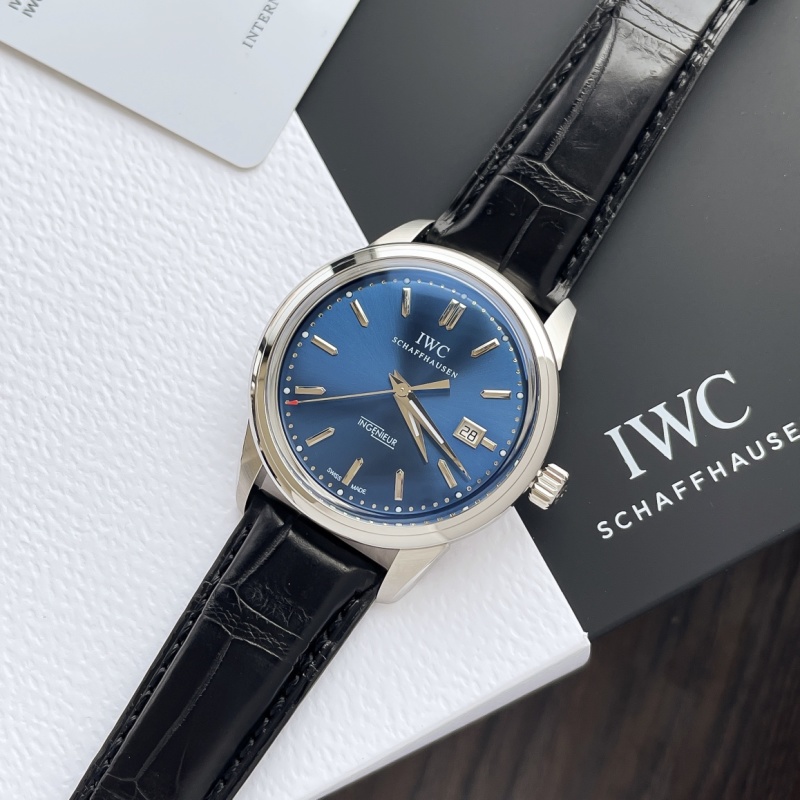 Часы IWC