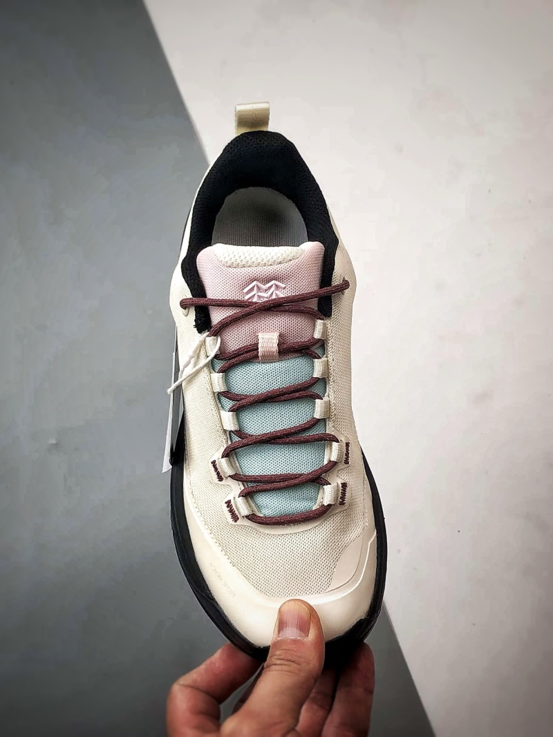 Кроссовки Kolon Sport