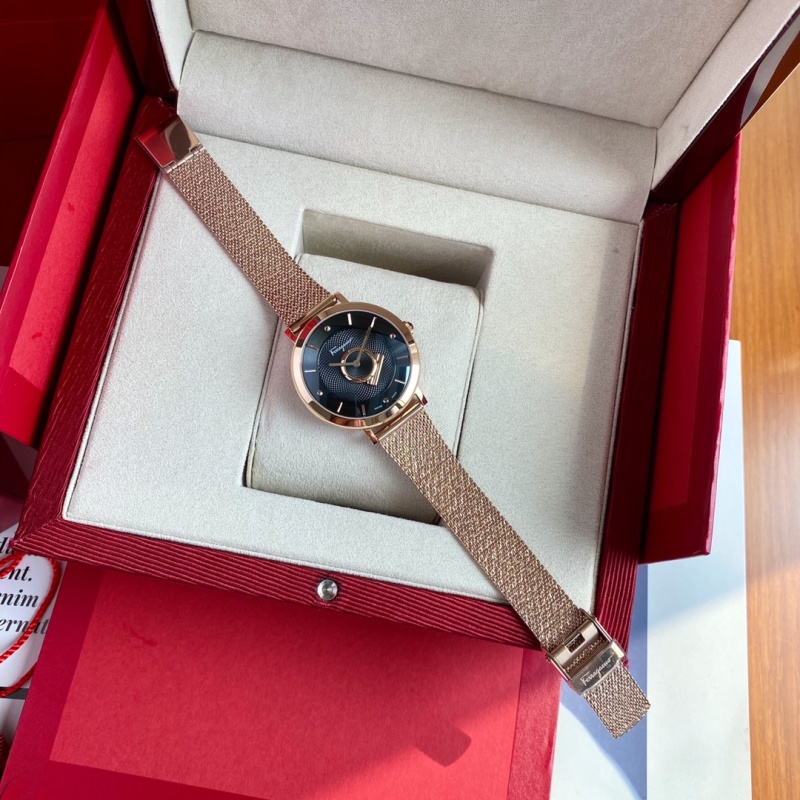 Часы Ferragamo