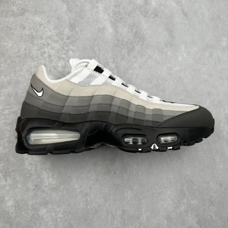 Мужские кроссовки Air Max 95 серо-черного цвета Nike