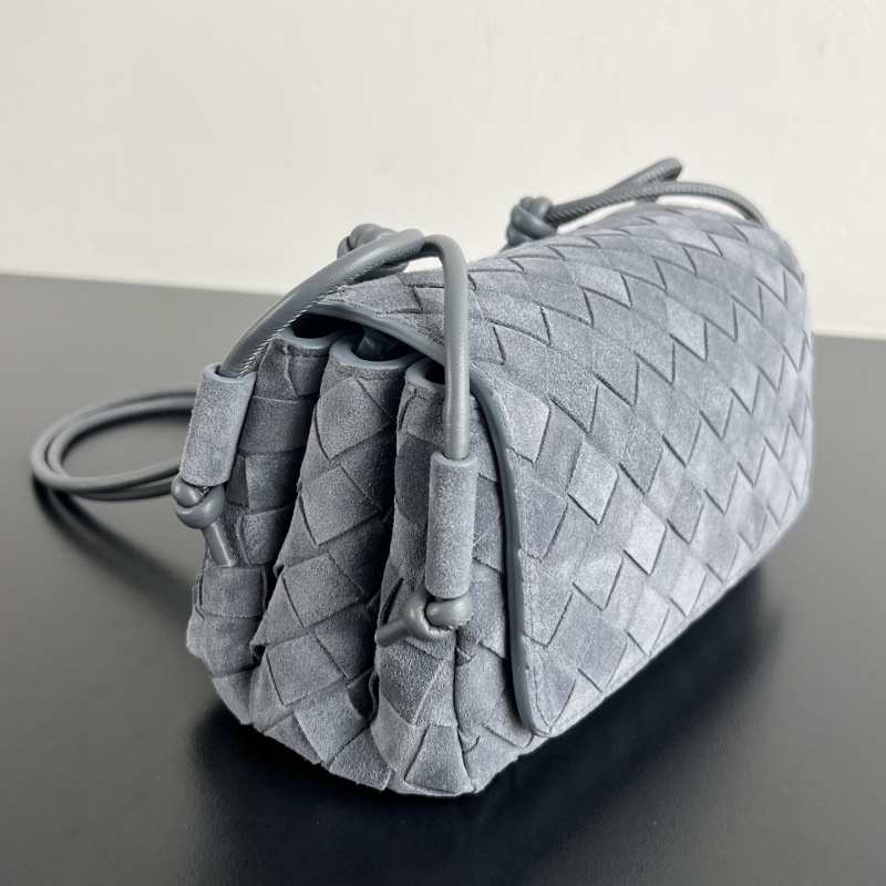 Сумка Bottega Veneta Notturno из замши