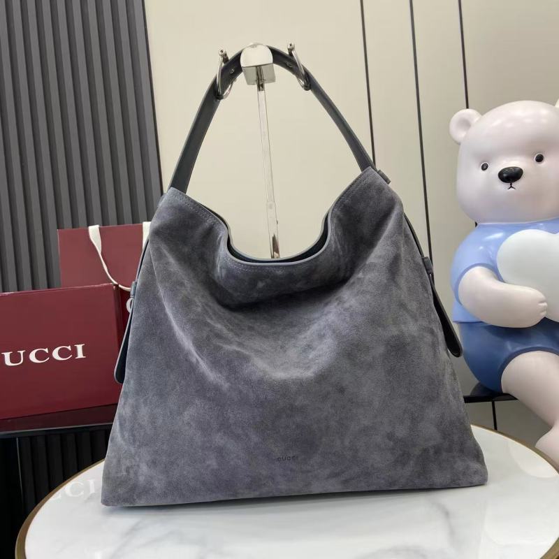 Сумка Gucci из замши