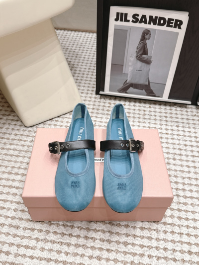Женские босоножки Miu Miu с ремешком