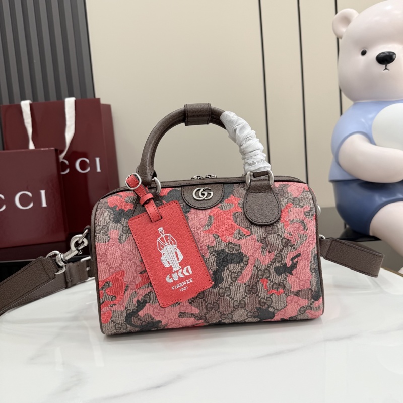 Сумка Gucci с принтом GG
