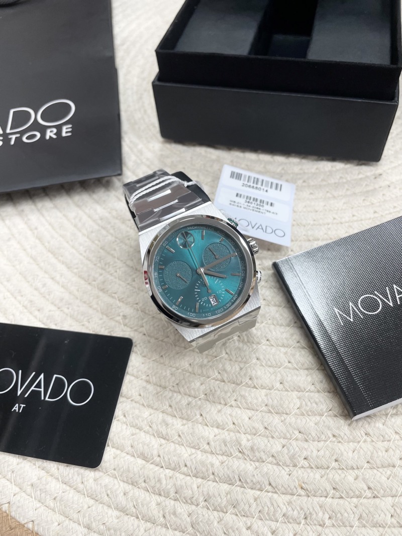 Часы Movado