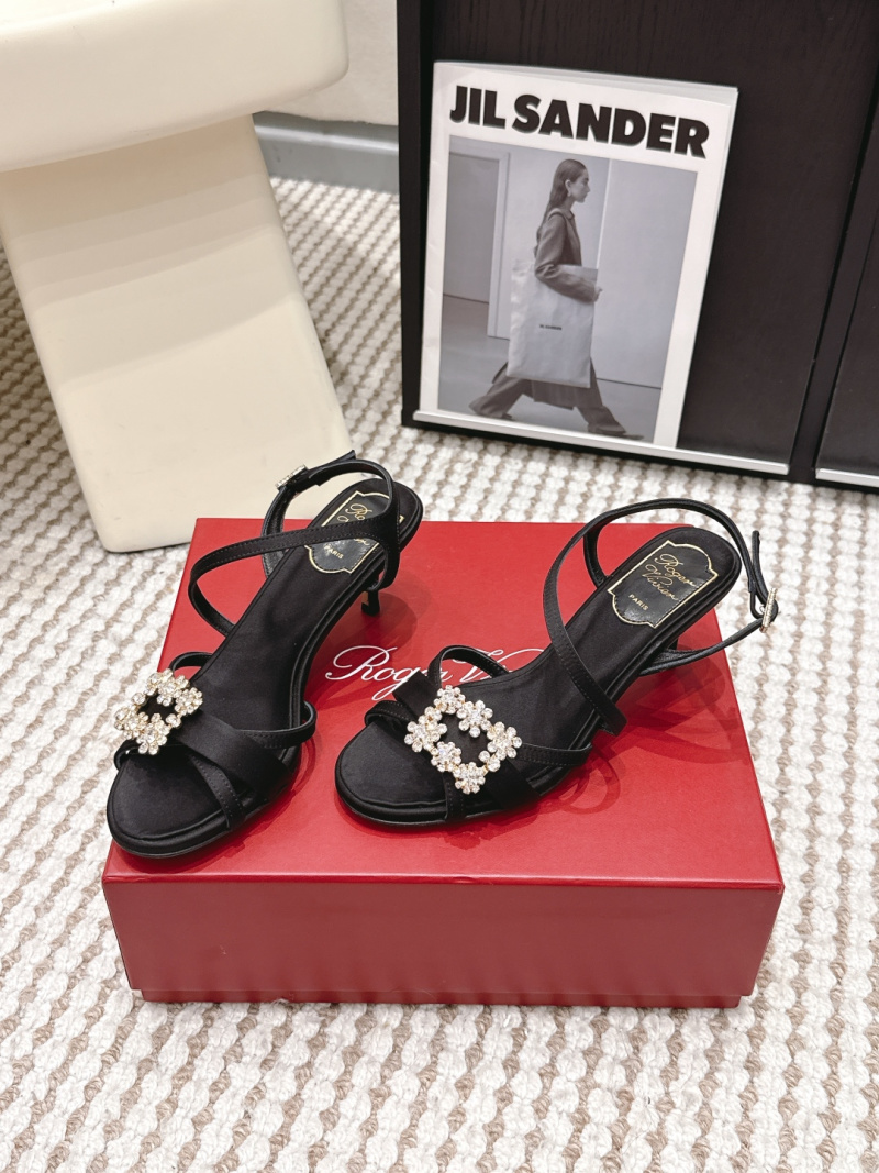 Женские босоножки Roger Vivier с инкрустированной пряжкой