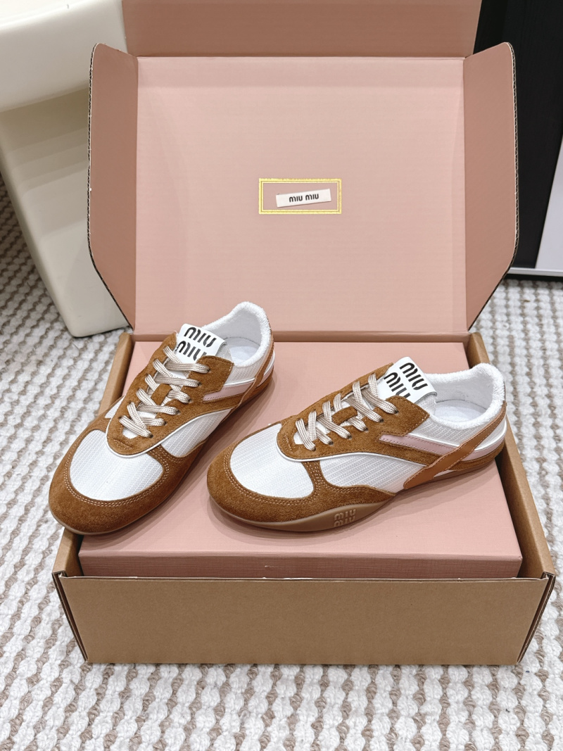 Женские кроссовки Miu Miu