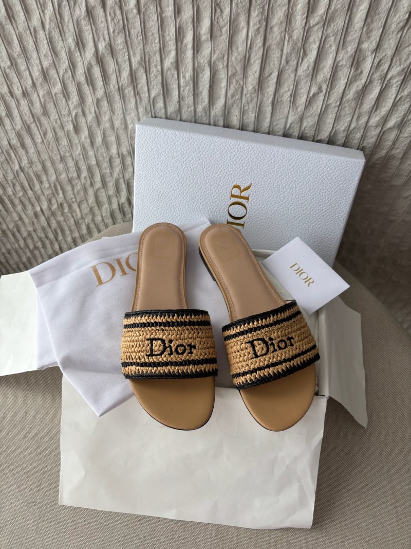 Сандалии Dior плетеные бежево-черные