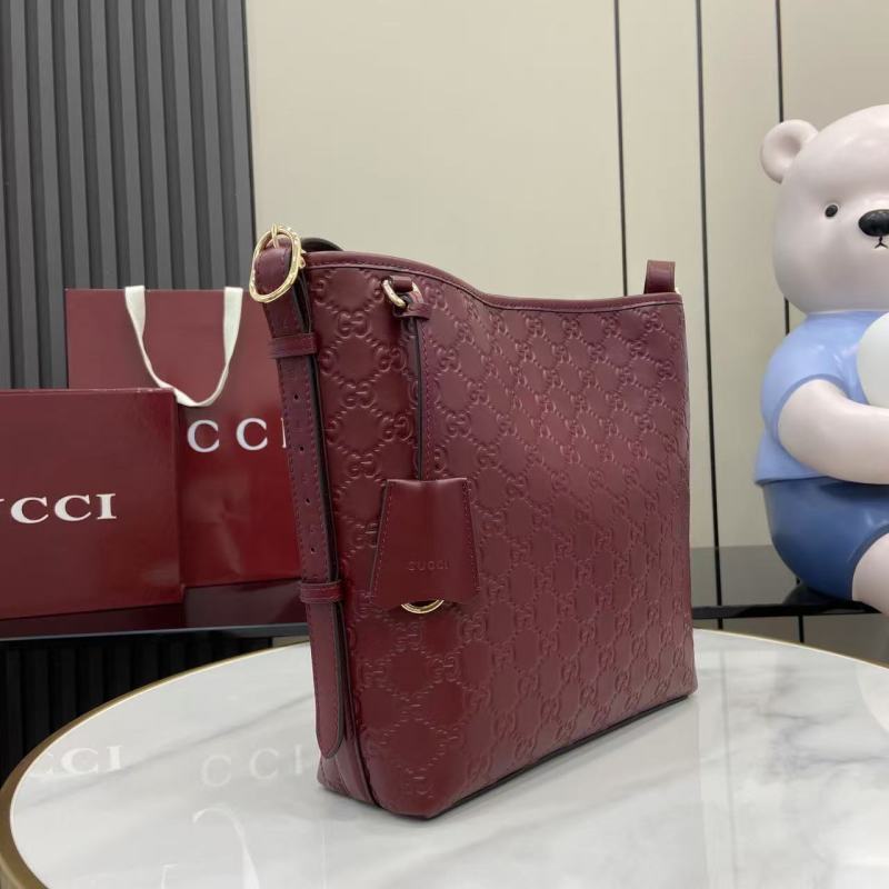Сумка Gucci с монограммой бордовый