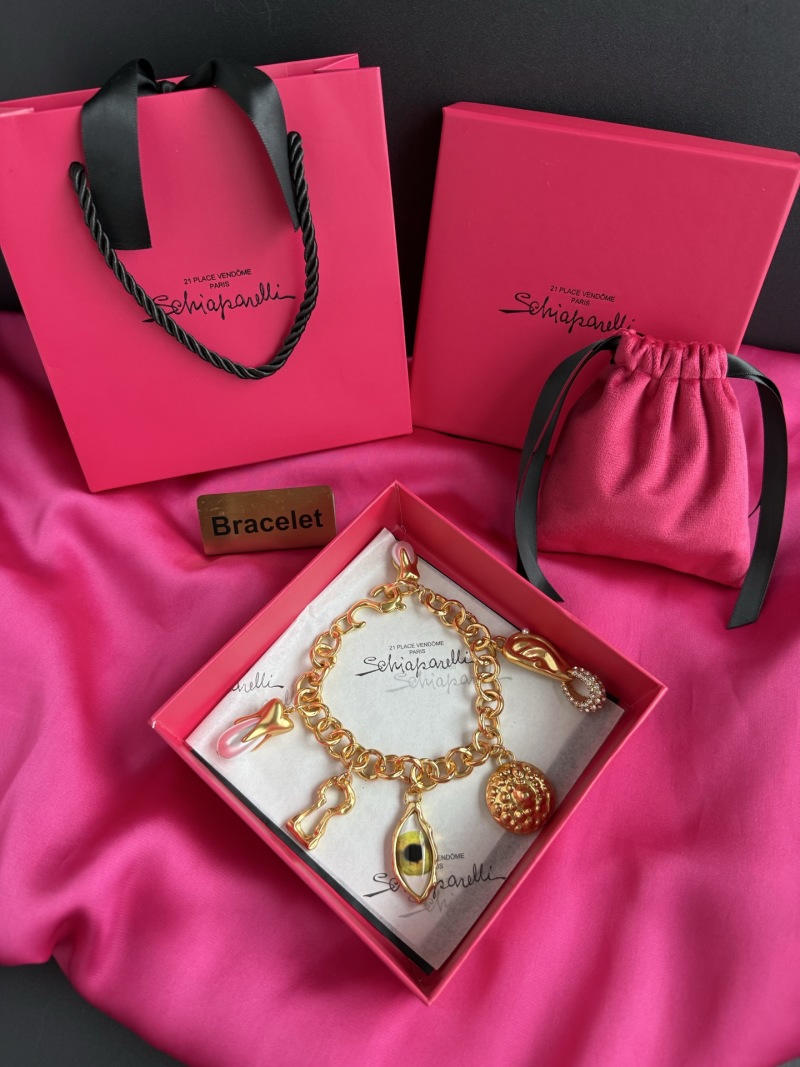 Браслет Schiaparelli с подвесками