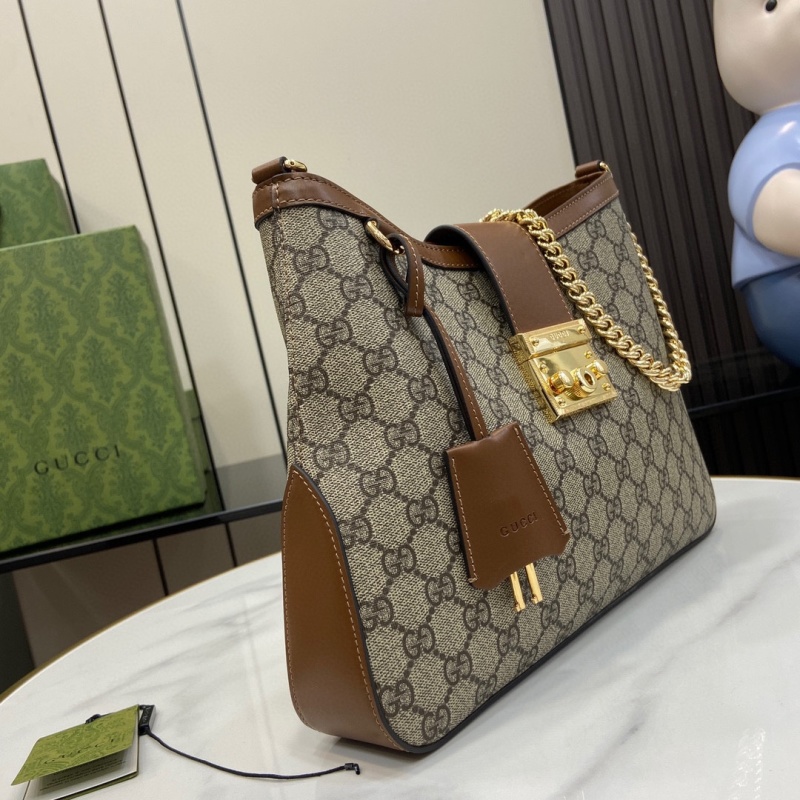 Сумка Gucci с замком и цепью