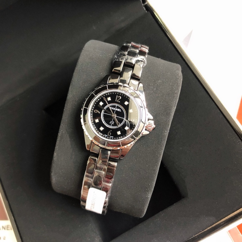 Часы Chanel