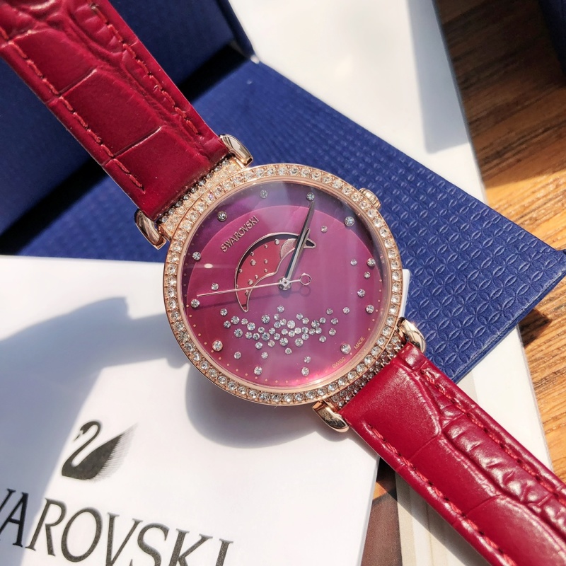 Часы Swarovski