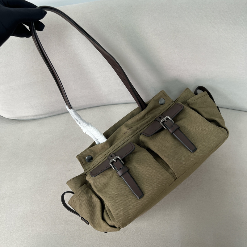 Сумка Prada из холста с коричневыми вставками