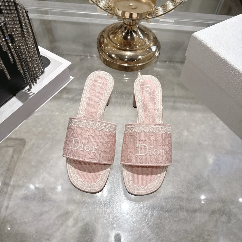 Пара мюли с вышивкой Dior