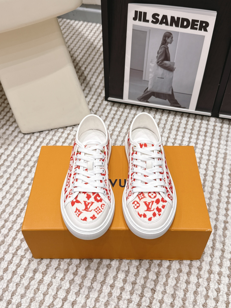 Женские кроссовки с узором Louis Vuitton