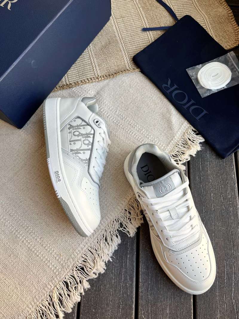 Кроссовки женские спортивные белые Dior