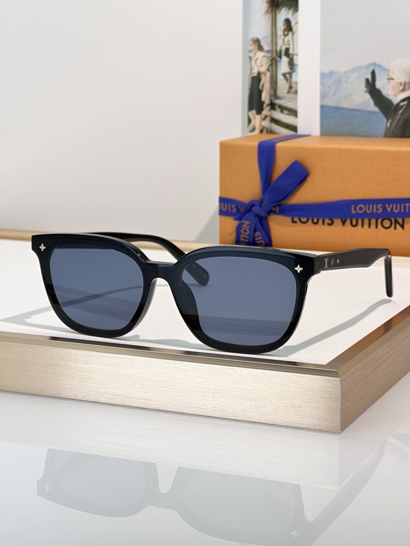 Солнцезащитные очки Louis Vuitton