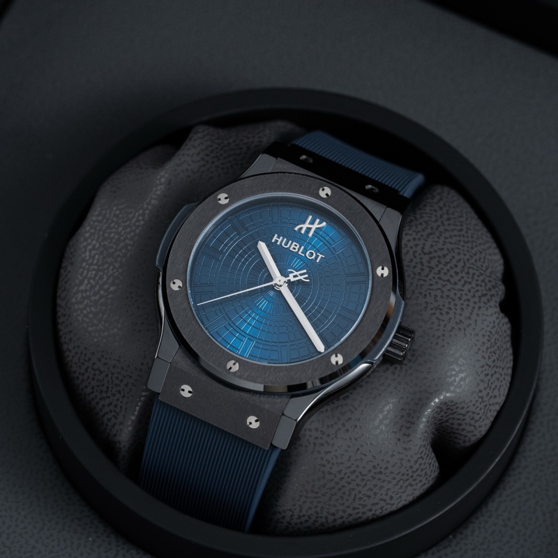 Часы Hublot