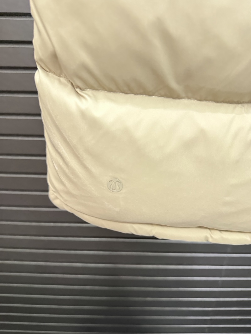 Жилет Lululemon