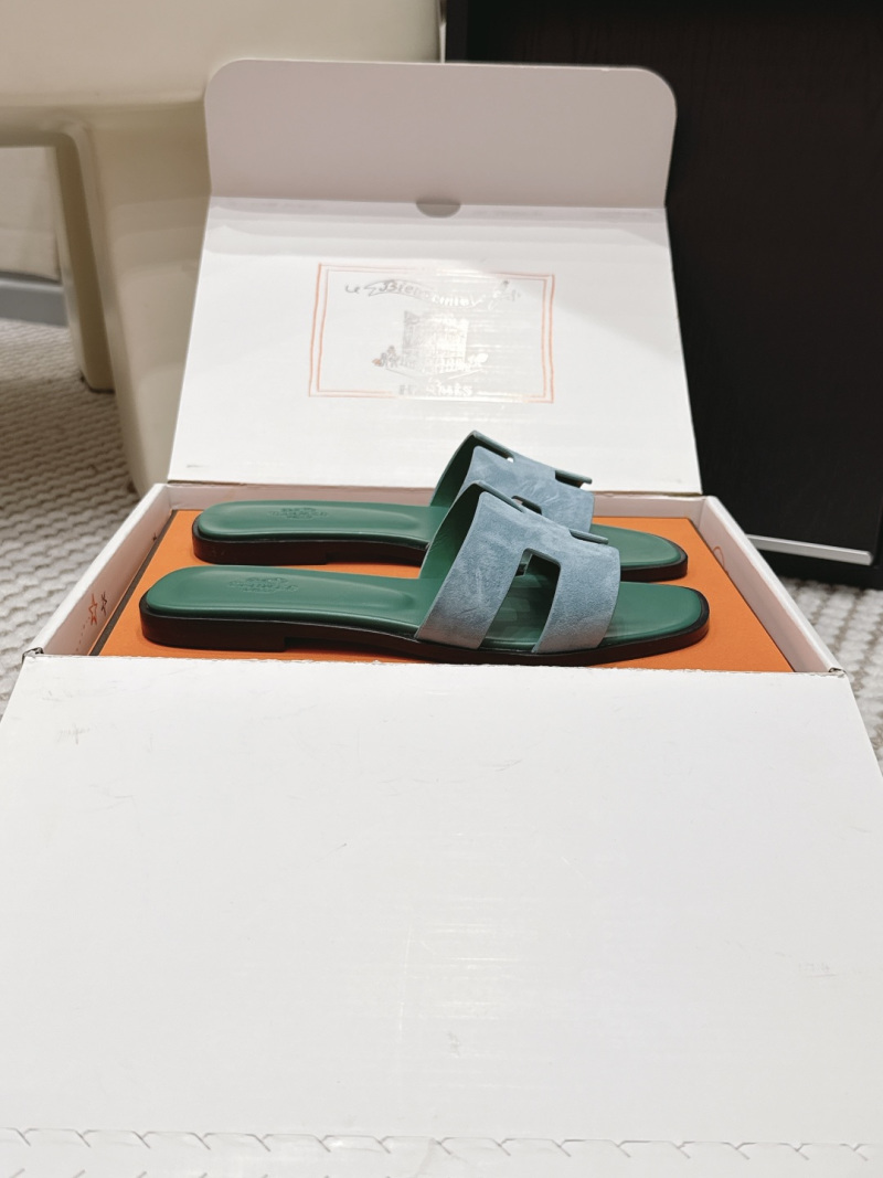 Шлёпанцы Hermès