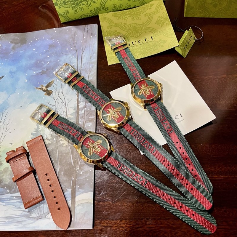 Часы Gucci