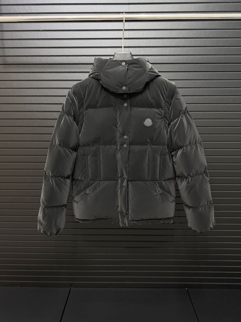Пуховик Moncler