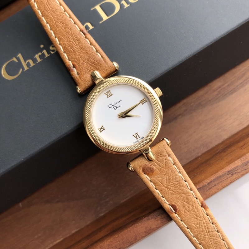 Часы Dior