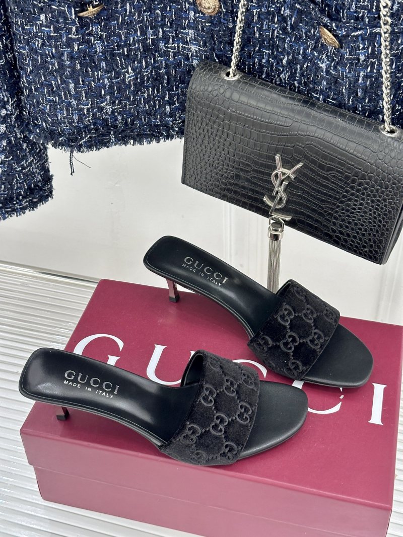 Женские туфли Gucci на каблуке