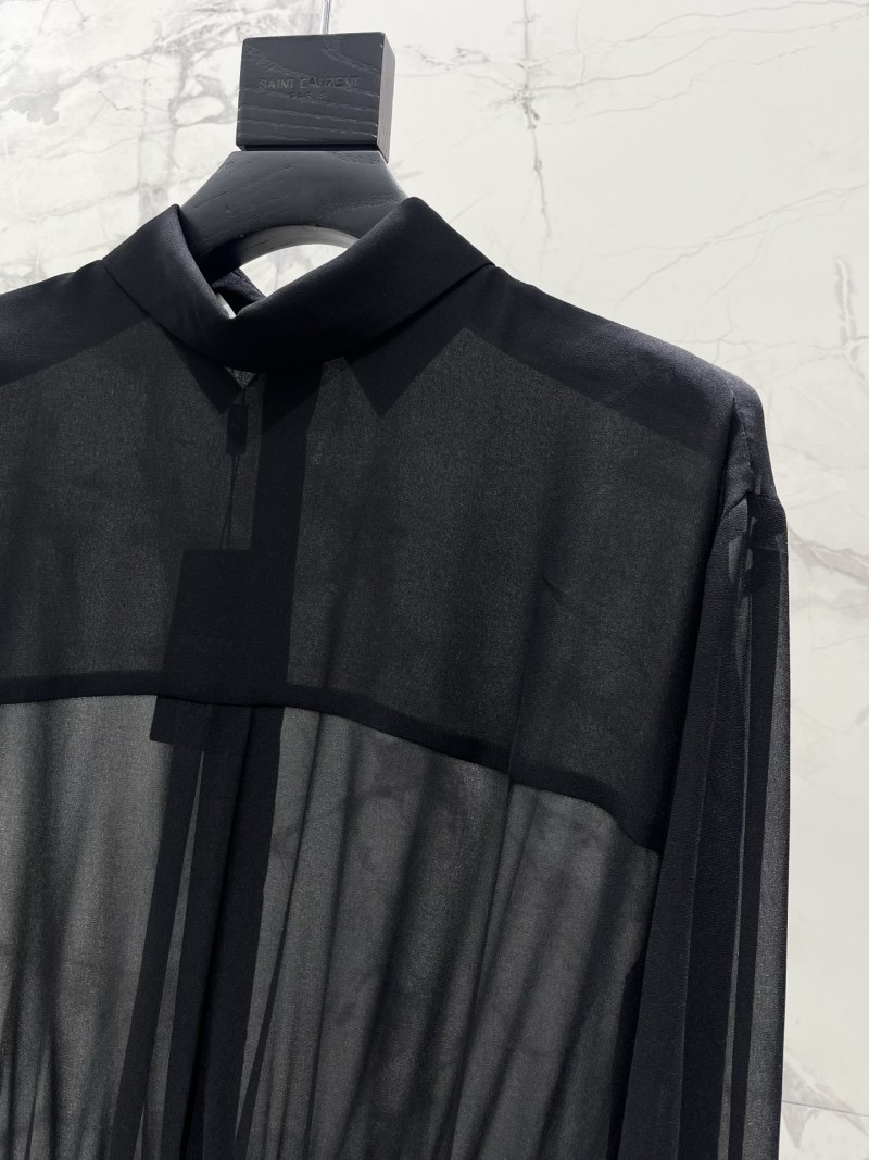 Вечернее платье Saint Laurent из шифона с высоким воротом и оборками