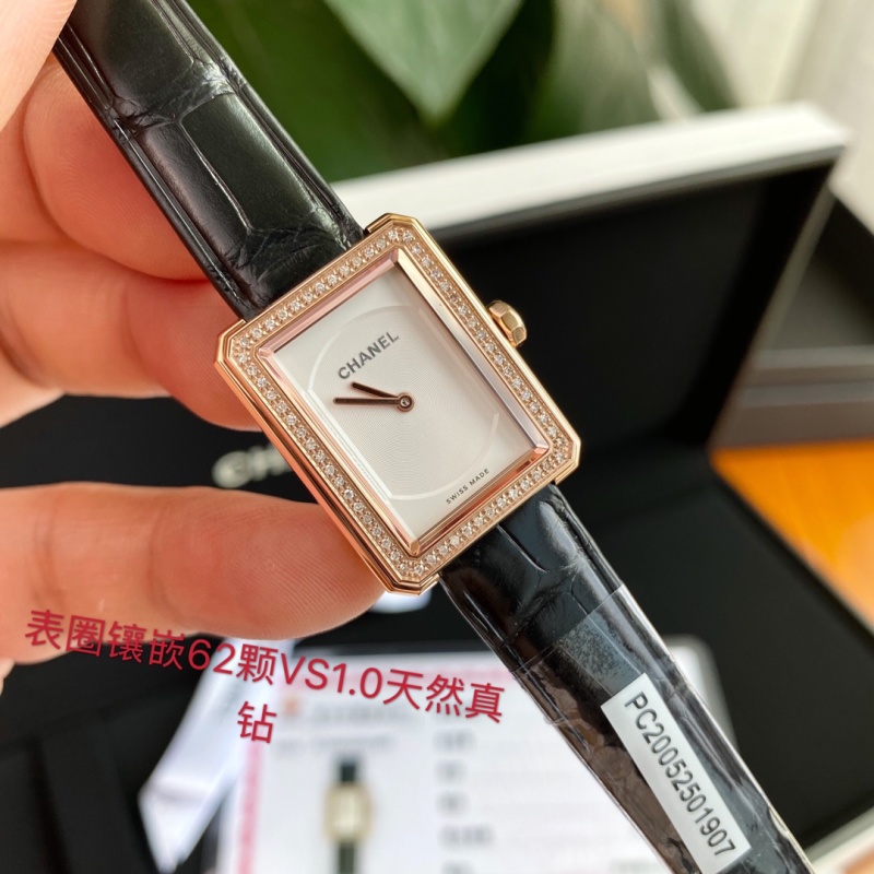 Часы Chanel