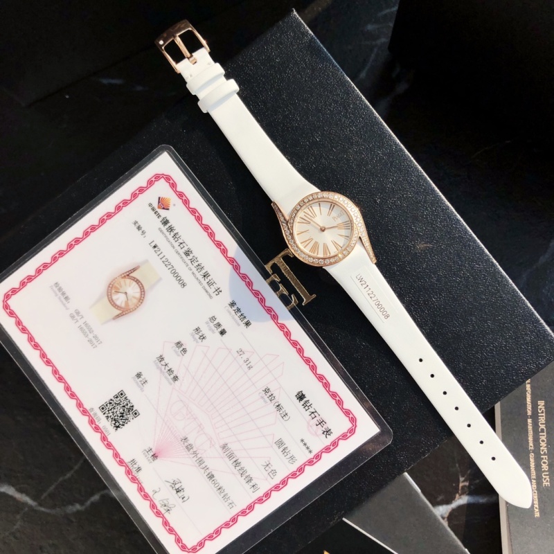 Часы Piaget