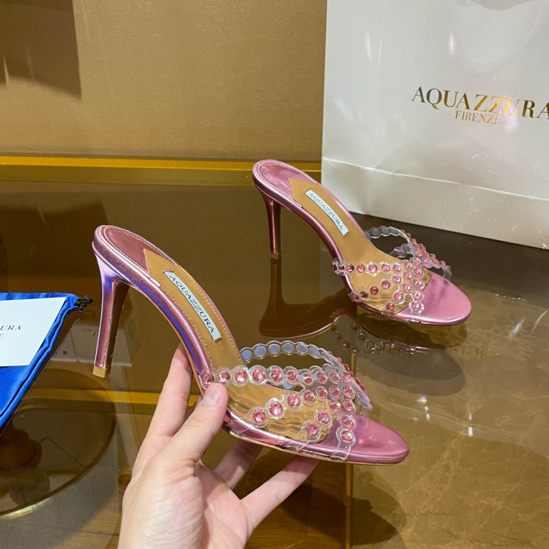 Женские туфли Aquazzura на каблуке со стразами