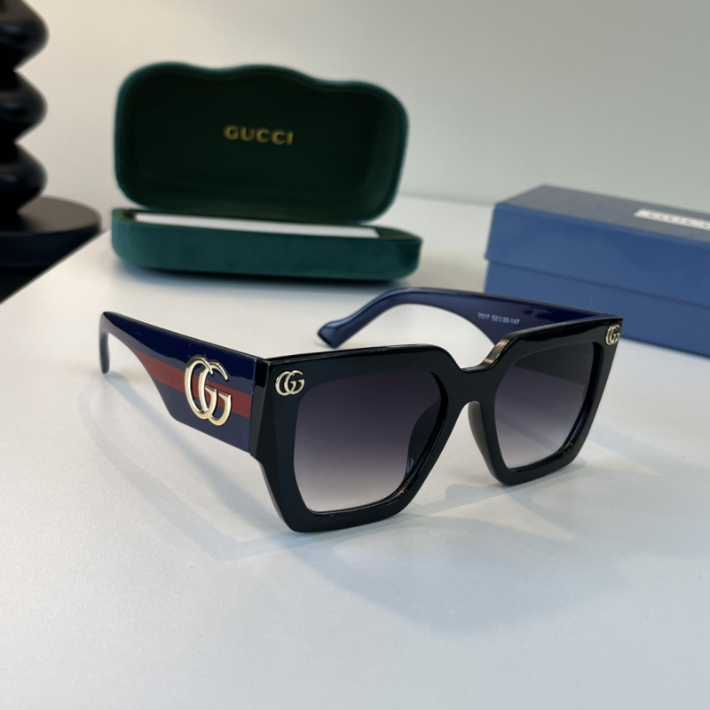 Солнцезащитные очки Gucci