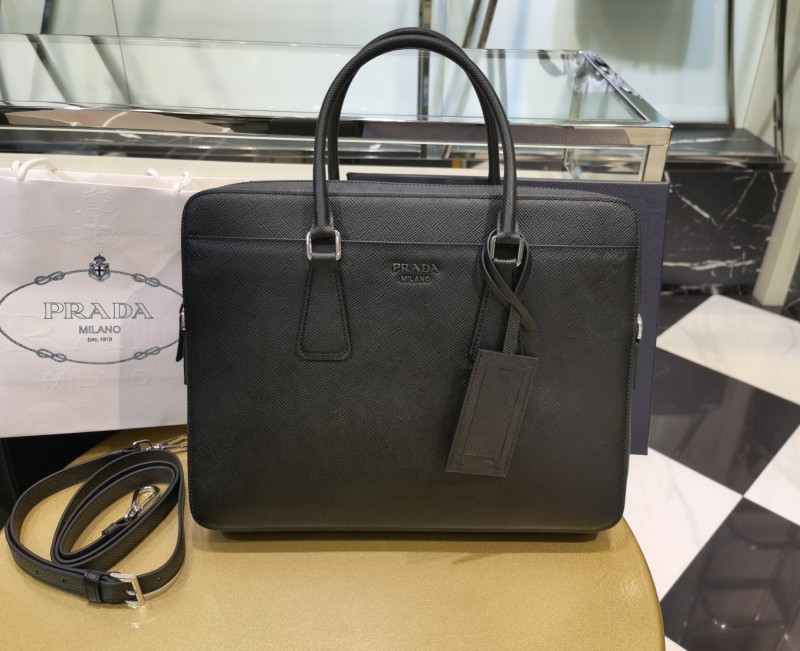 Деловой портфель Prada Saffiano